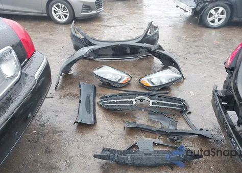 2015 Mercedes-Benz C 300 4Matic из США, поврежденный, VIN 55SWF4KB2FU015915